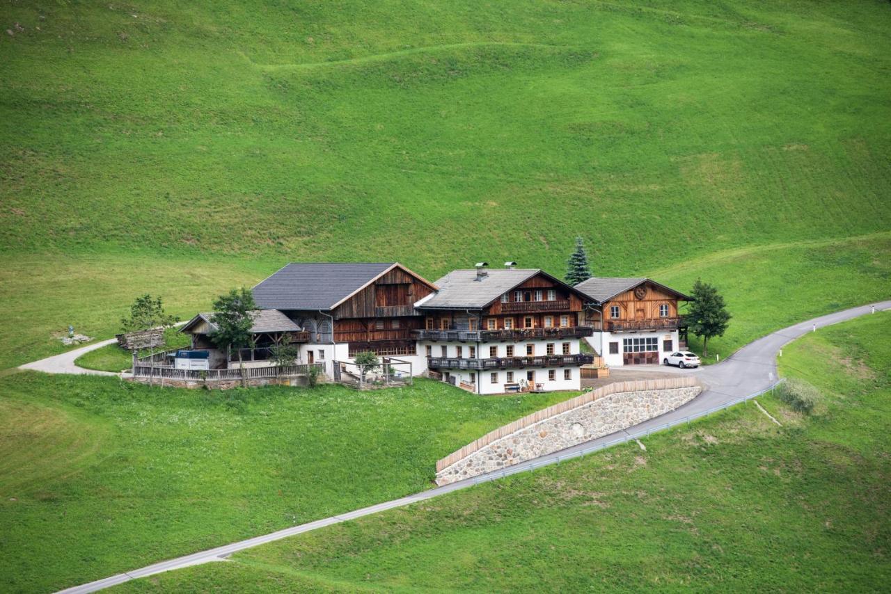Ausserwalderhof 이너빌그라텐 외부 사진